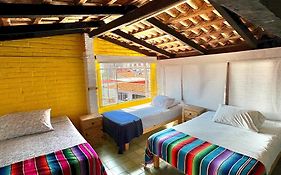 Casa Frida Gaylodging